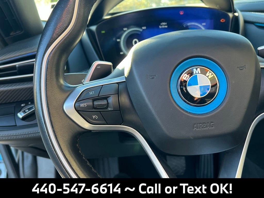 Used 2019 BMW i8 Roadster image 23