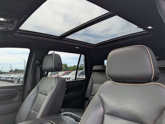 Used 2021 GMC Yukon SLT AWD/4WD image 18