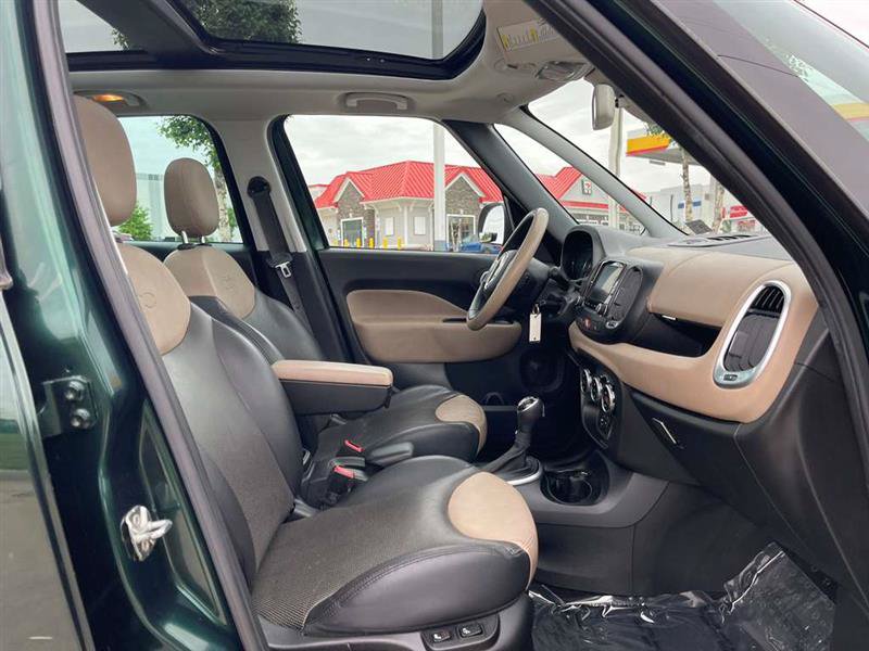 Used 2014 FIAT 500L Lounge FWD image 41