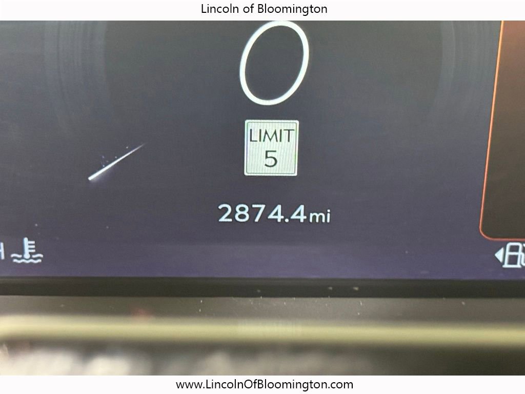 New 2026 Lincoln Aviator AWD image 35
