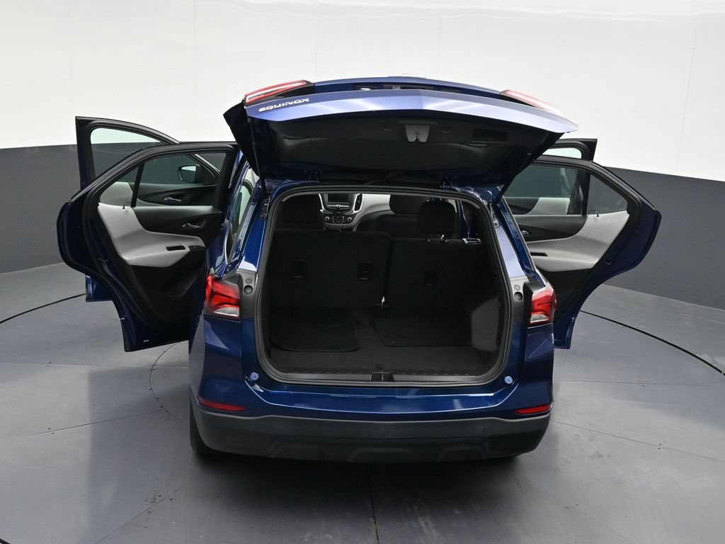 Used 2023 Chevrolet Equinox LS FWD image 35