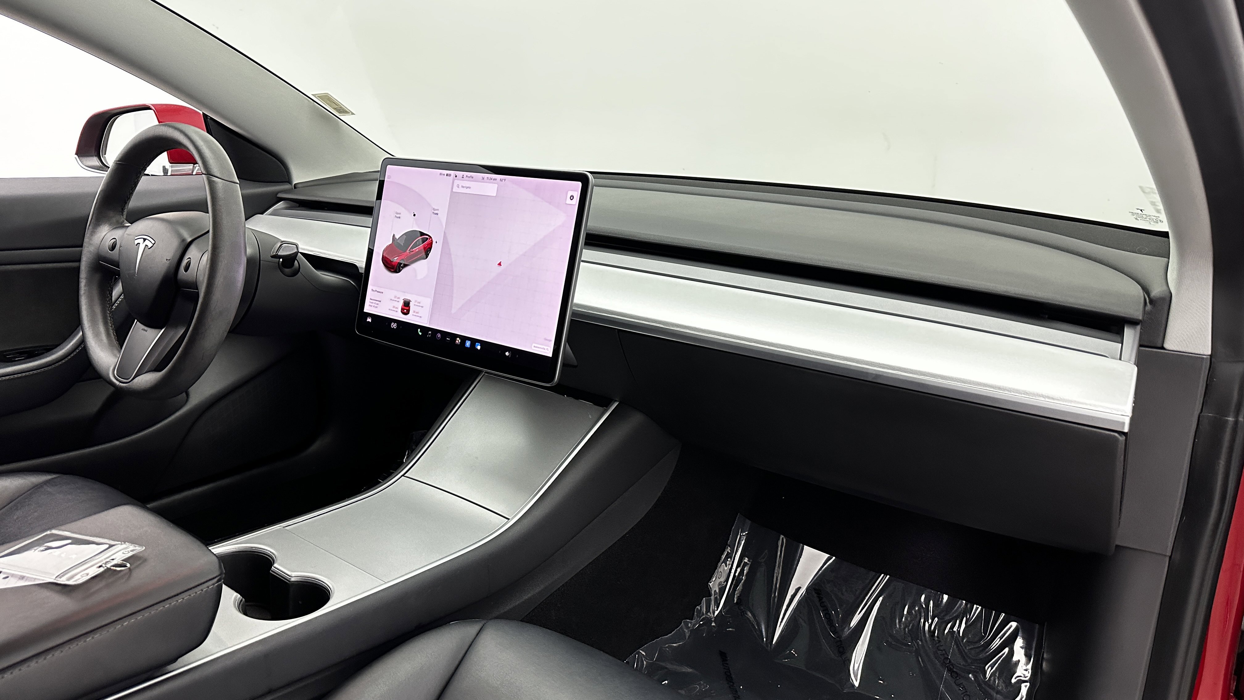 Used 2020 Tesla Model 3 Performance image 31