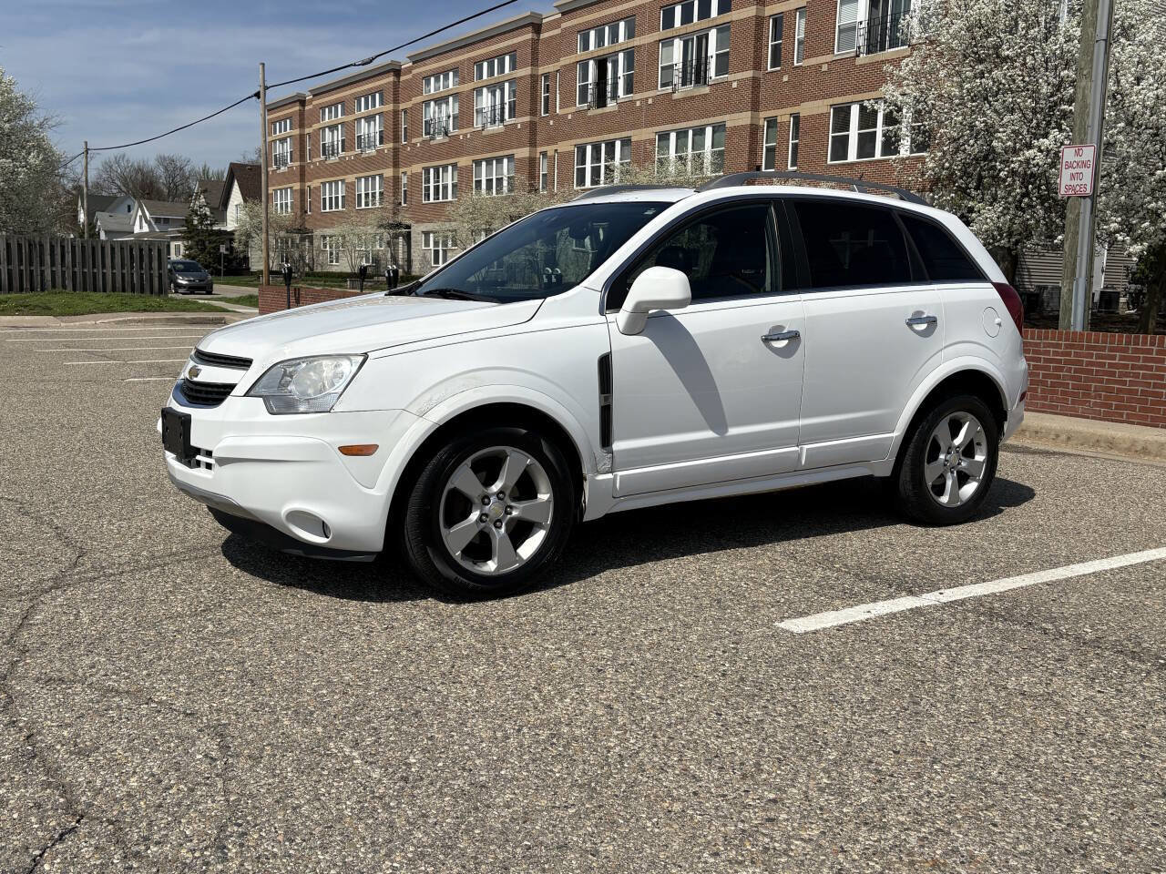 Used 2014 Chevrolet Captiva Sport LTZ FWD image 16