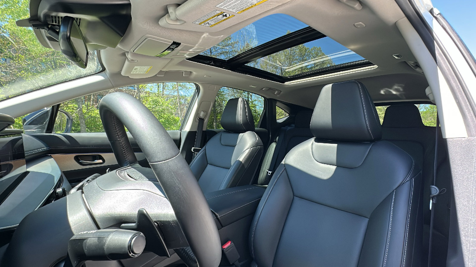 Certified 2025 Nissan Murano SL AWD/4WD image 14