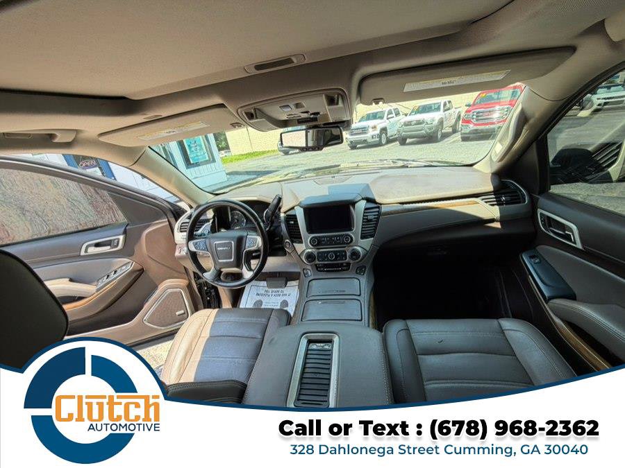 Used 2020 GMC Yukon Denali w/ Denali Premium Package AWD/4WD image 24