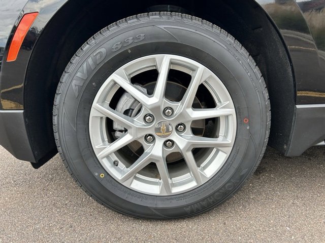 Used 2024 Chevrolet Equinox LT image 9