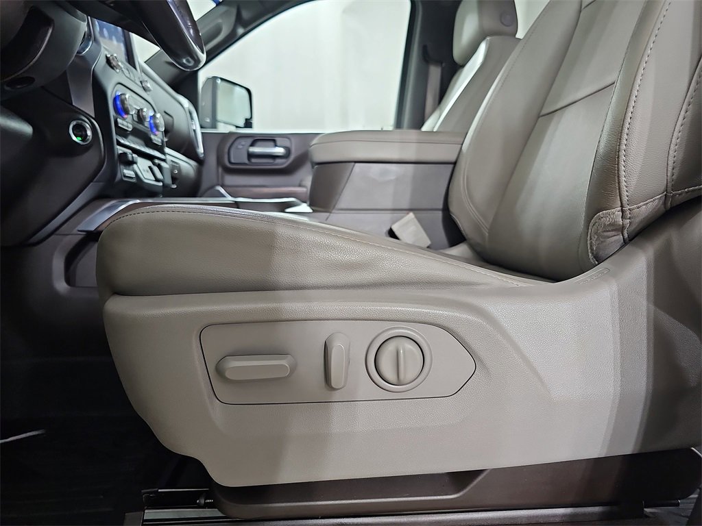 Used 2020 GMC Sierra 3500 SLT w/ SLT Premium Plus Package image 34