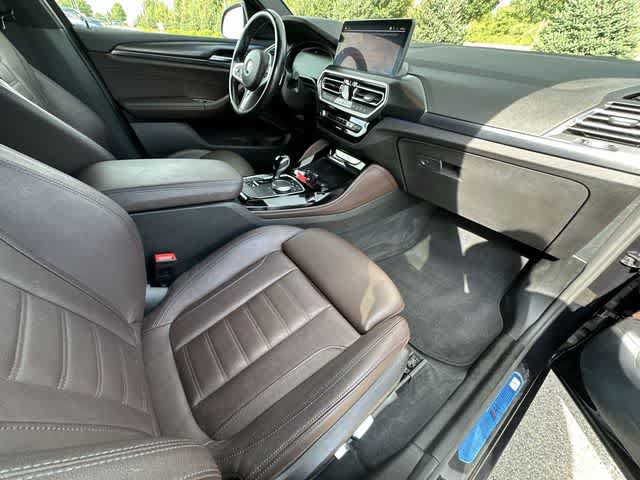 Used 2023 BMW X4 xDrive30i w/ M Sport Package AWD/4WD image 22