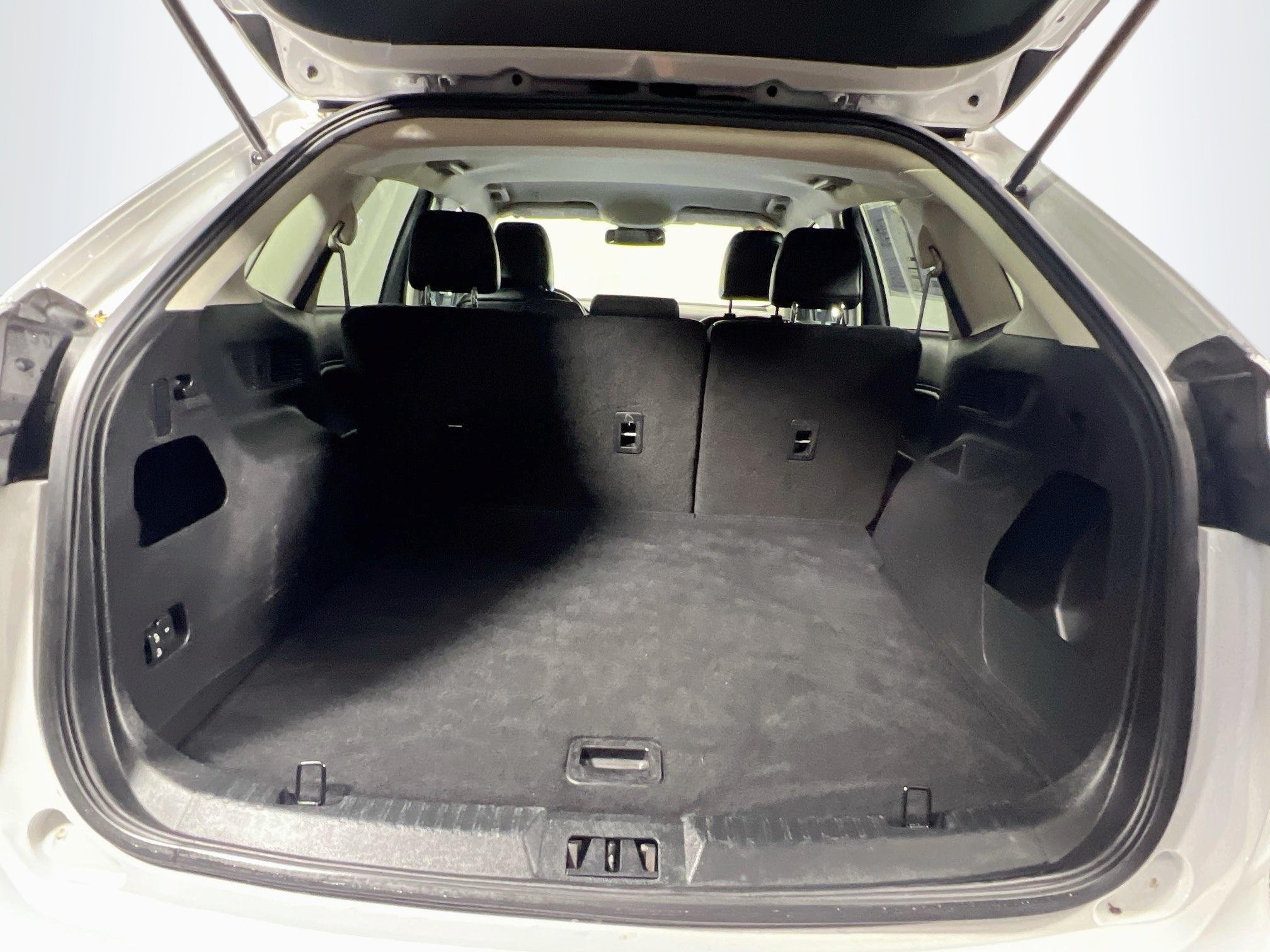 Used 2024 Ford Edge SEL AWD/4WD image 33