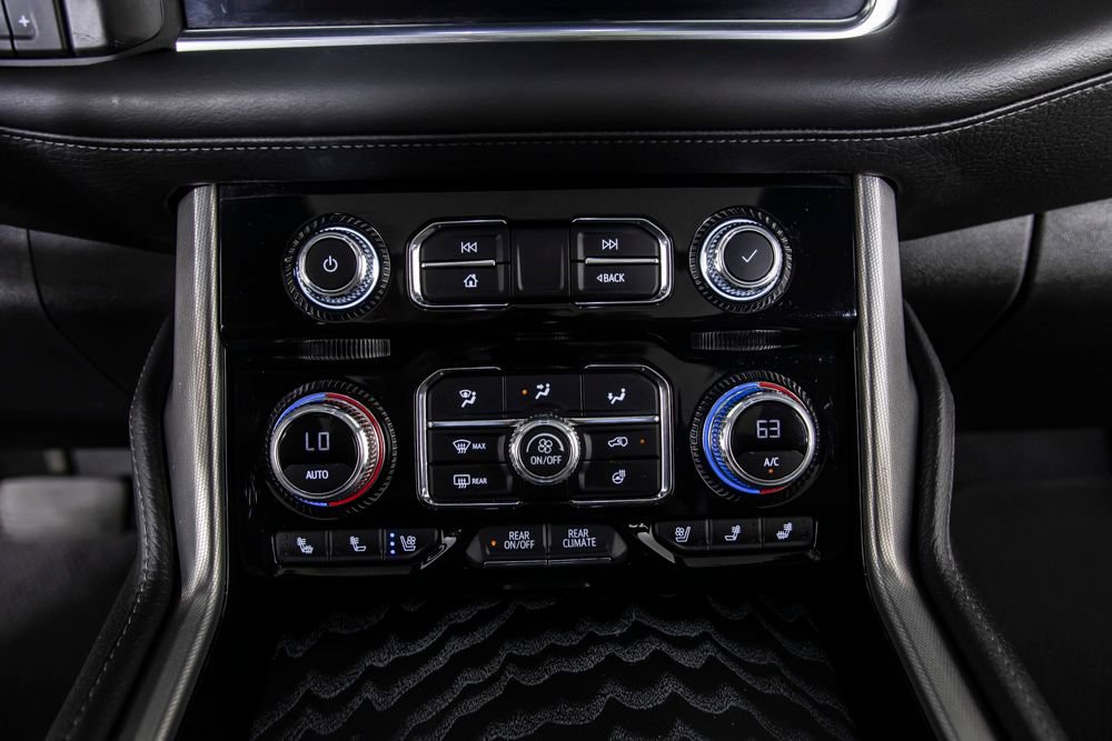 Used 2024 GMC Yukon XL Denali w/ Advanced Technology Package AWD/4WD image 34