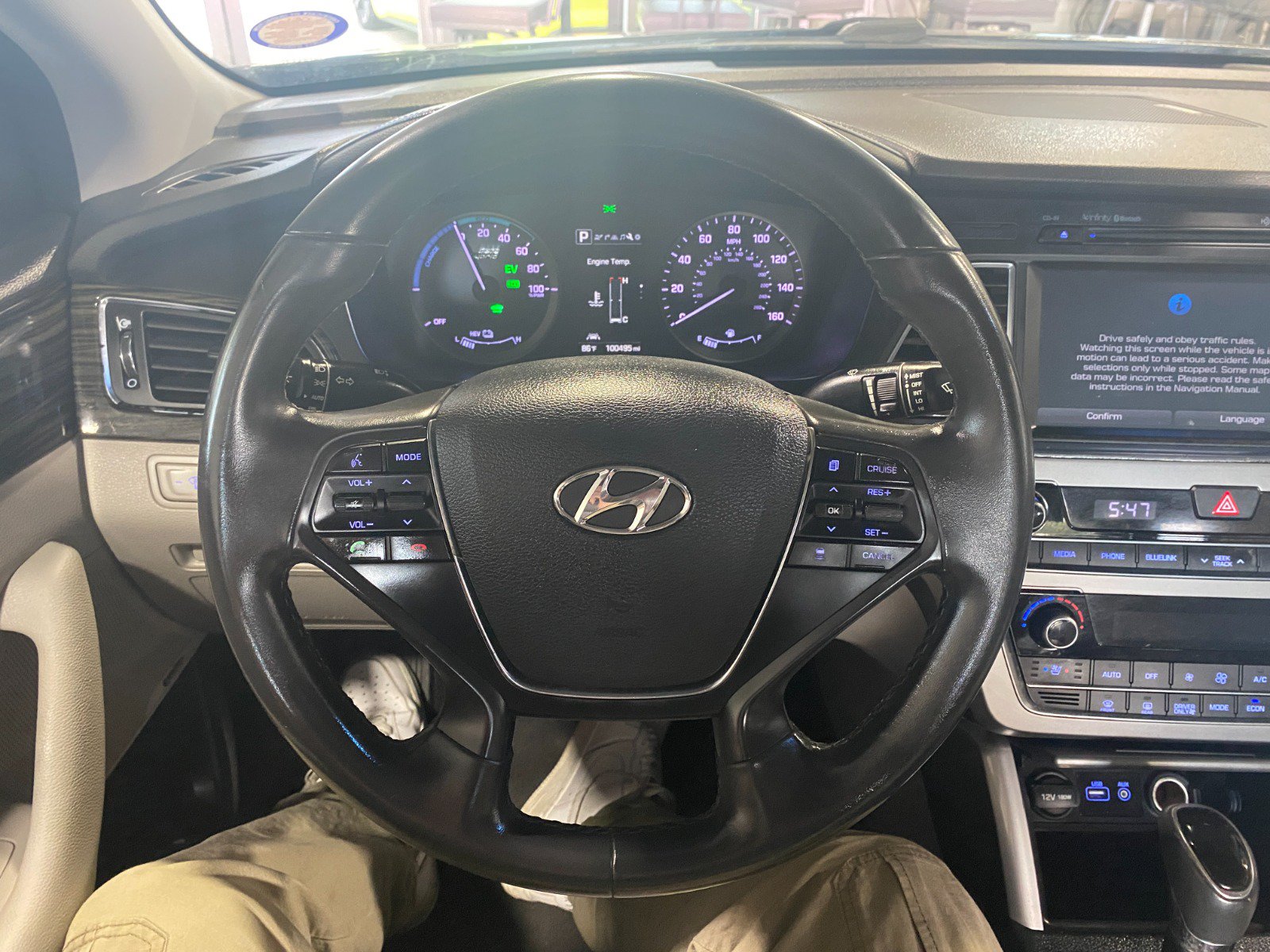 Used 2017 Hyundai Sonata Limited FWD image 15