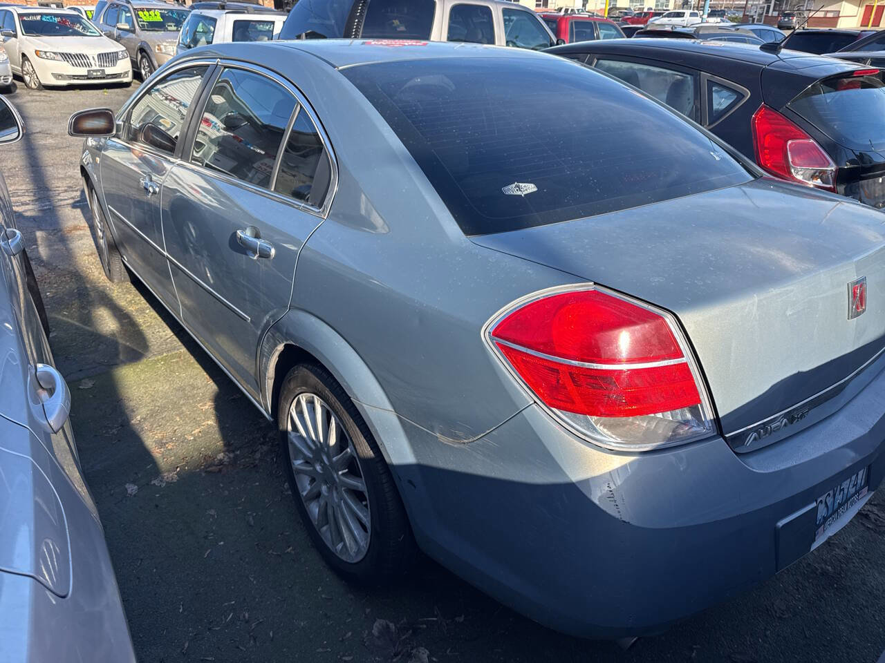 Used 2008 Saturn Aura XR w/ Premium Trim Package image 2