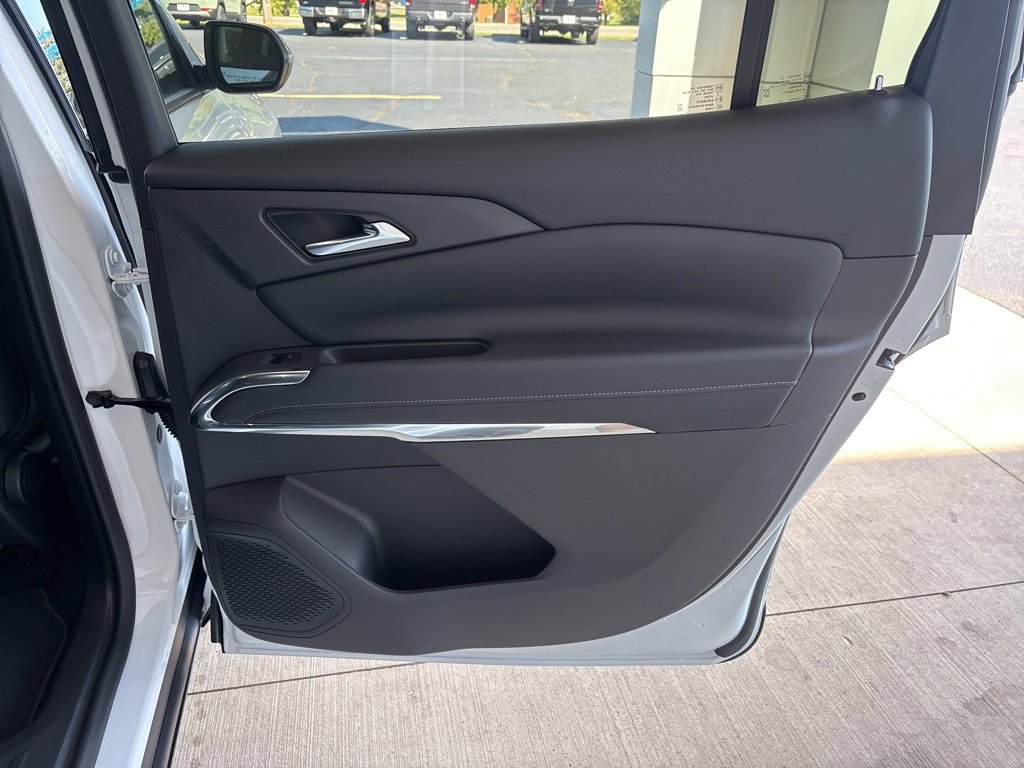 New 2026 Chevrolet Traverse LT image 26