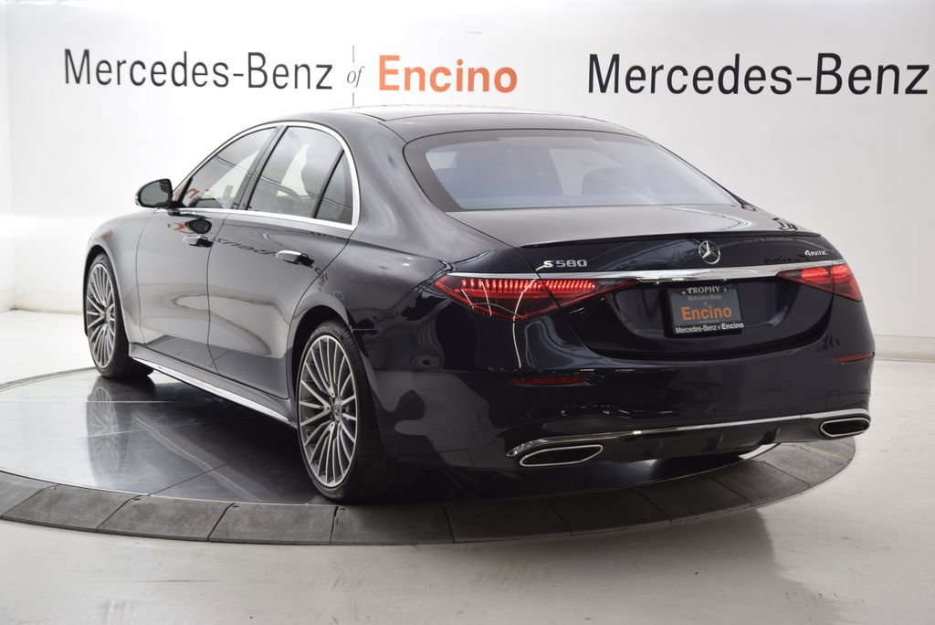 Used 2022 Mercedes-Benz S 580 4MATIC Sedan image 4
