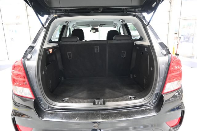 Used 2020 Chevrolet Trax LS w/ Tint and Cruise Package AWD/4WD image 25