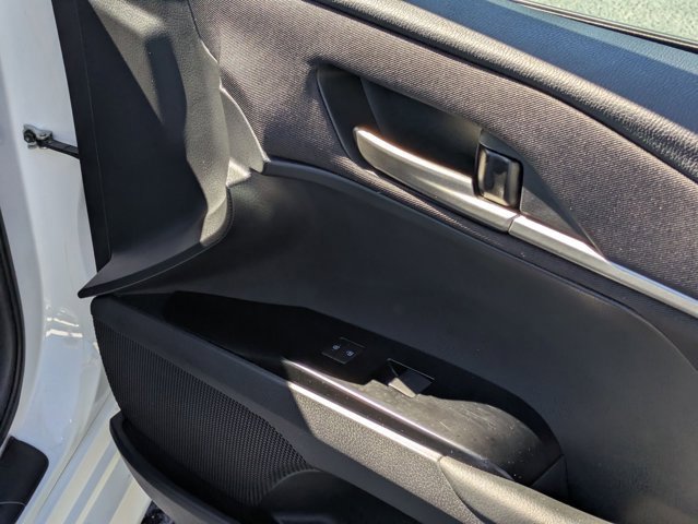 Used 2025 Toyota Camry LE image 34