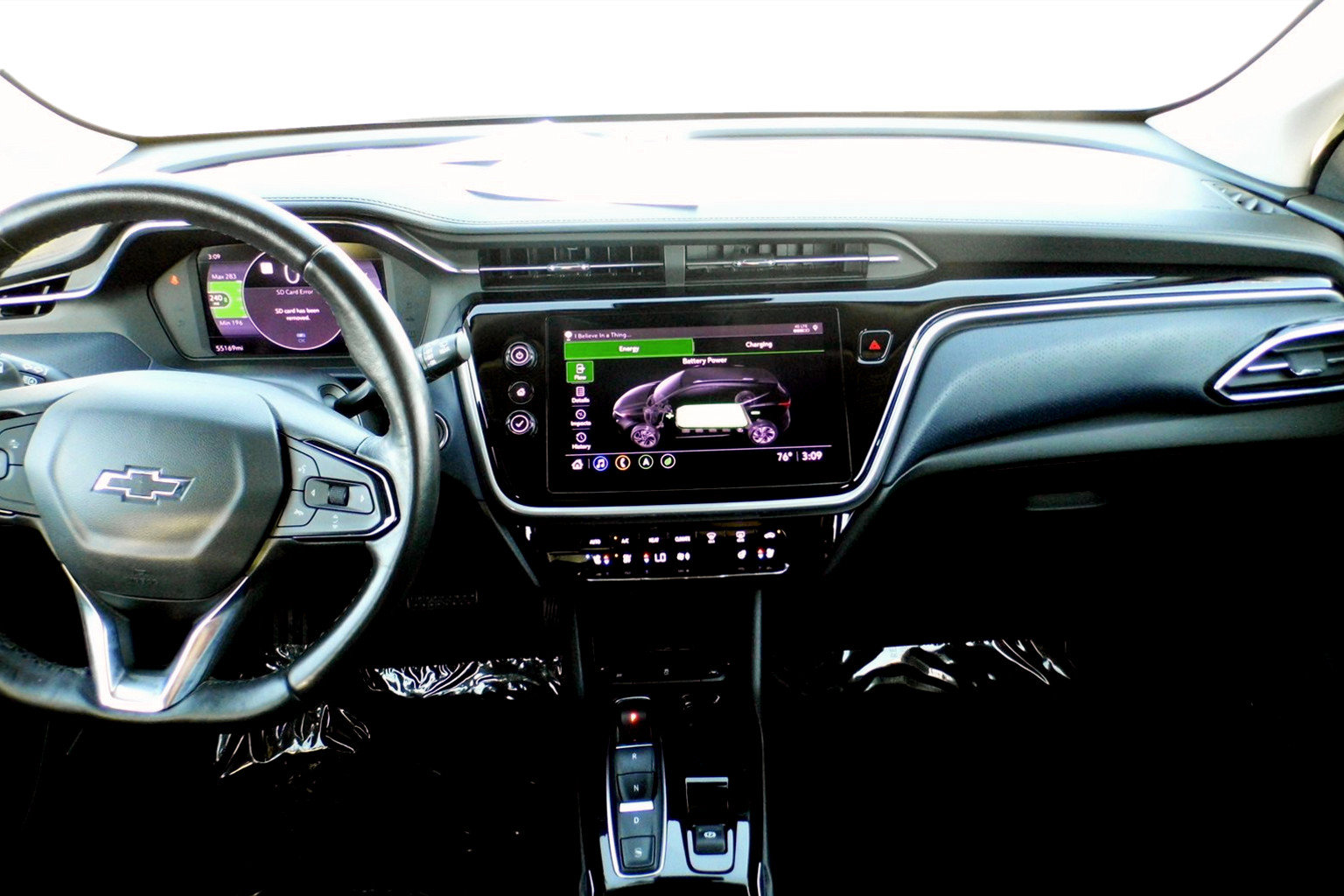 Used 2022 Chevrolet Bolt EUV Premier w/ Sun & Sound Package image 21