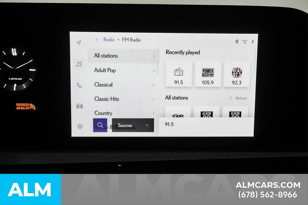 Used 2024 Lexus ES 300h w/ Premium Package image 38