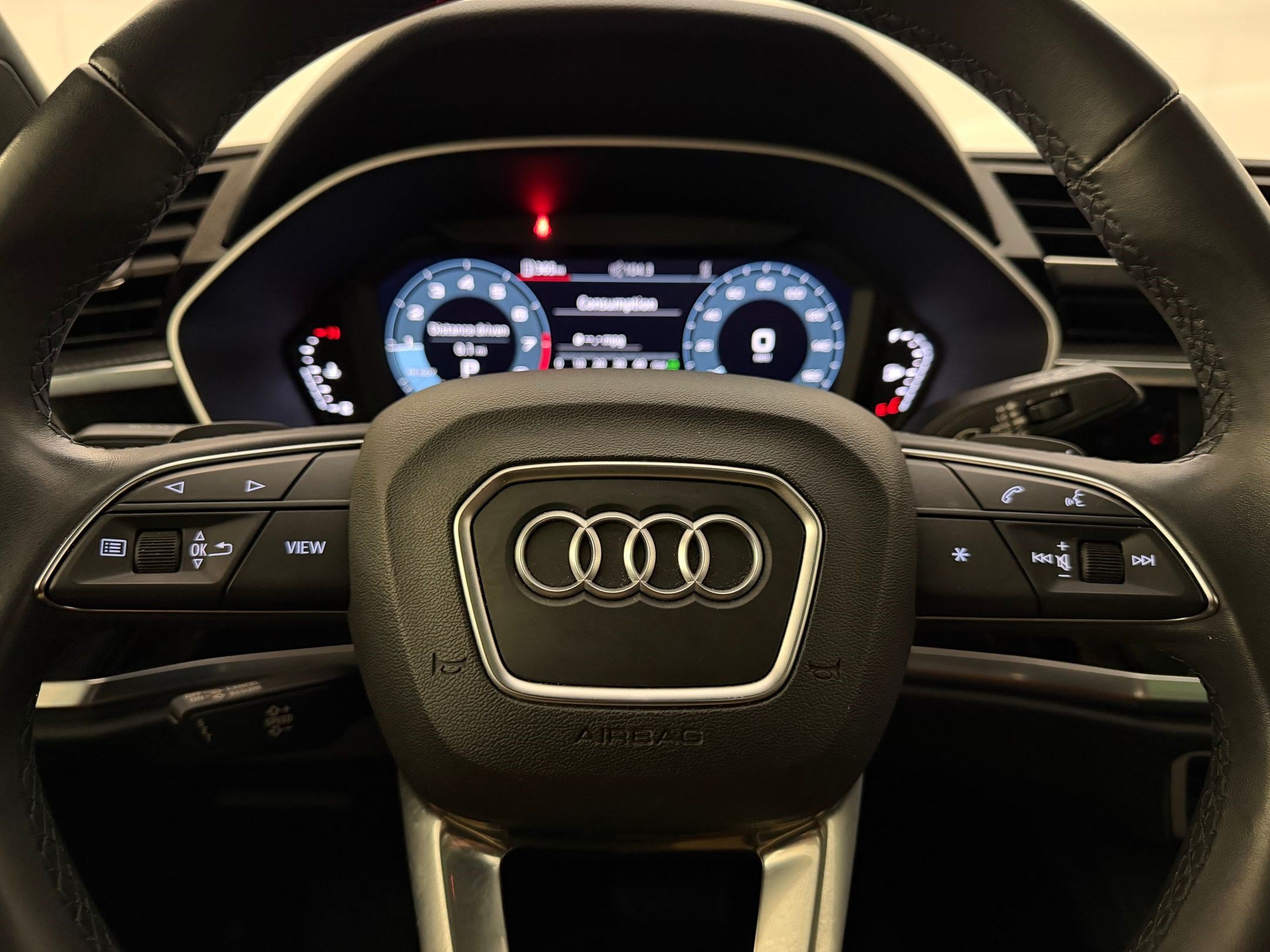 Certified 2023 Audi Q3 2.0T Premium w/ Black Optic Sport Package AWD/4WD image 11