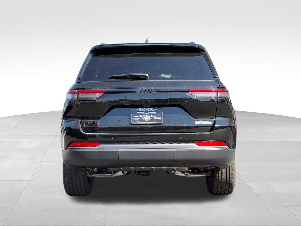 New 2027 Jeep Grand Cherokee Limited AWD/4WD image 6