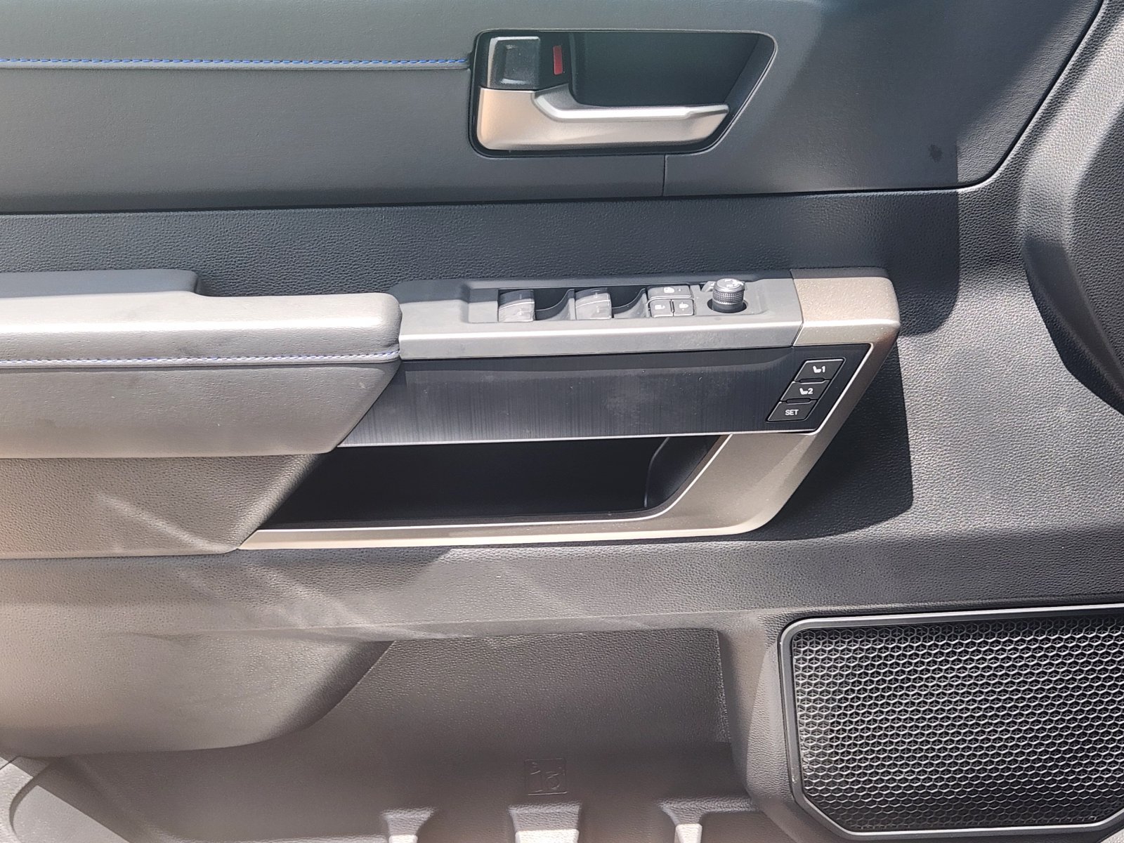 New 2026 Toyota Tundra Platinum AWD/4WD image 21