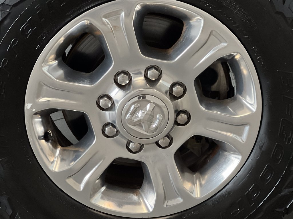 Used 2024 RAM 2500 Big Horn AWD/4WD image 58