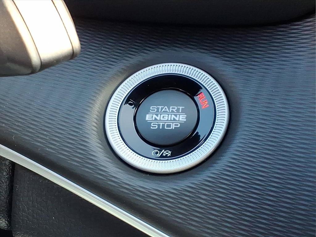 New 2025 Jeep Grand Cherokee Laredo X w/ Luxury Tech Group I RWD image 18