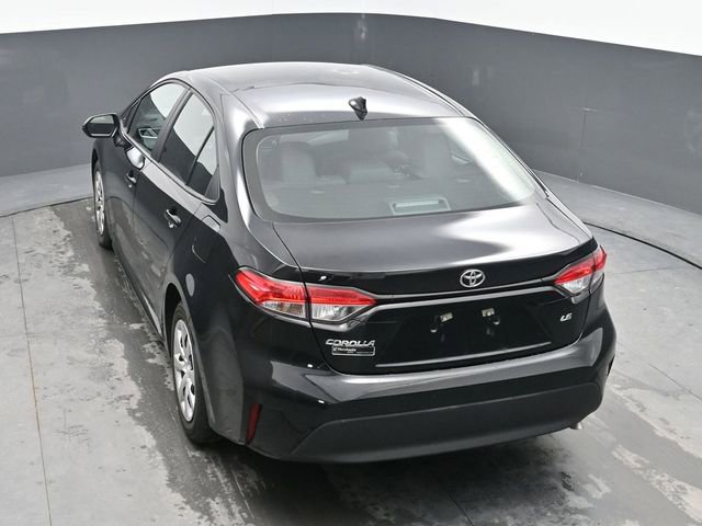 Used 2025 Toyota Corolla LE FWD image 13