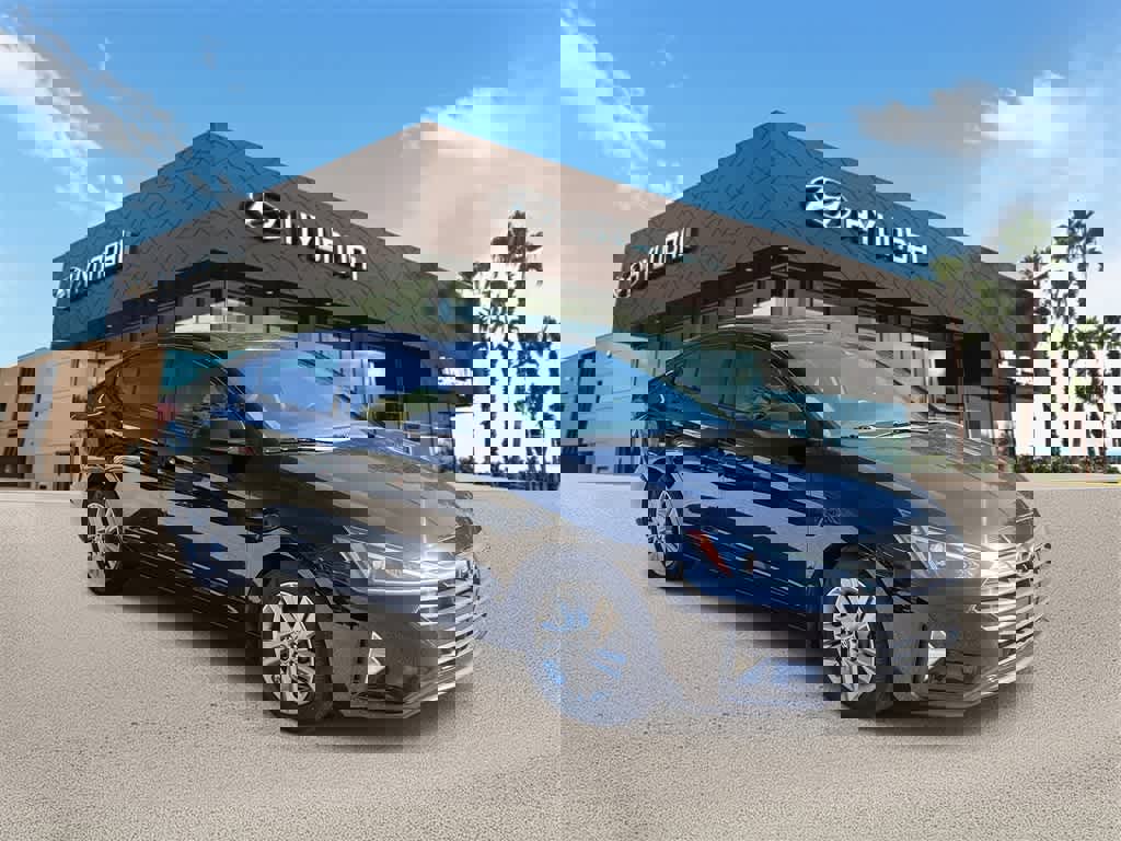 Used 2020 Hyundai Elantra Value Edition image 4