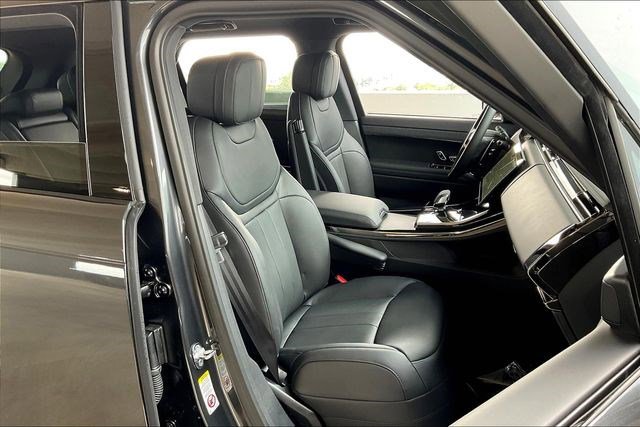 New 2025 Land Rover Range Rover Sport Dynamic SE image 12