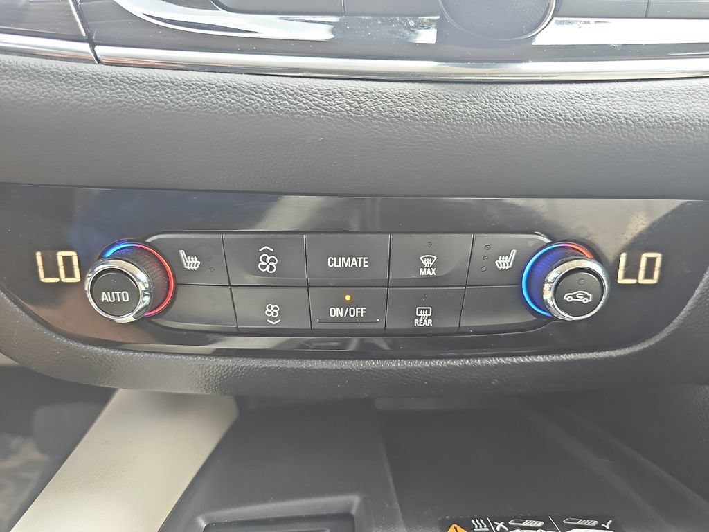 Certified 2024 Buick Enclave Essence w/ Trailering Package, 5000 lbs. AWD/4WD image 26