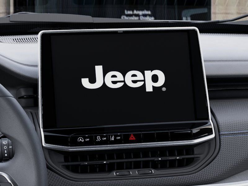 New 2026 Jeep Compass Latitude image 18