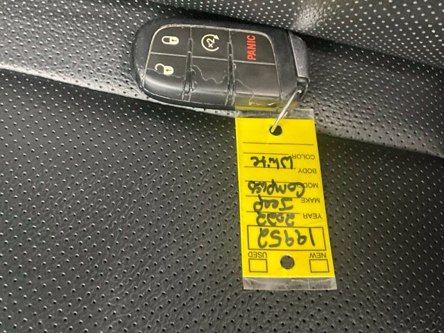 Used 2022 Jeep Compass Limited AWD/4WD image 32