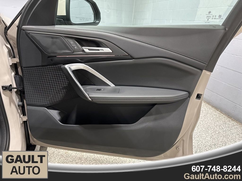 New 2026 BMW X1 xDrive28i w/ Convenience Package image 18