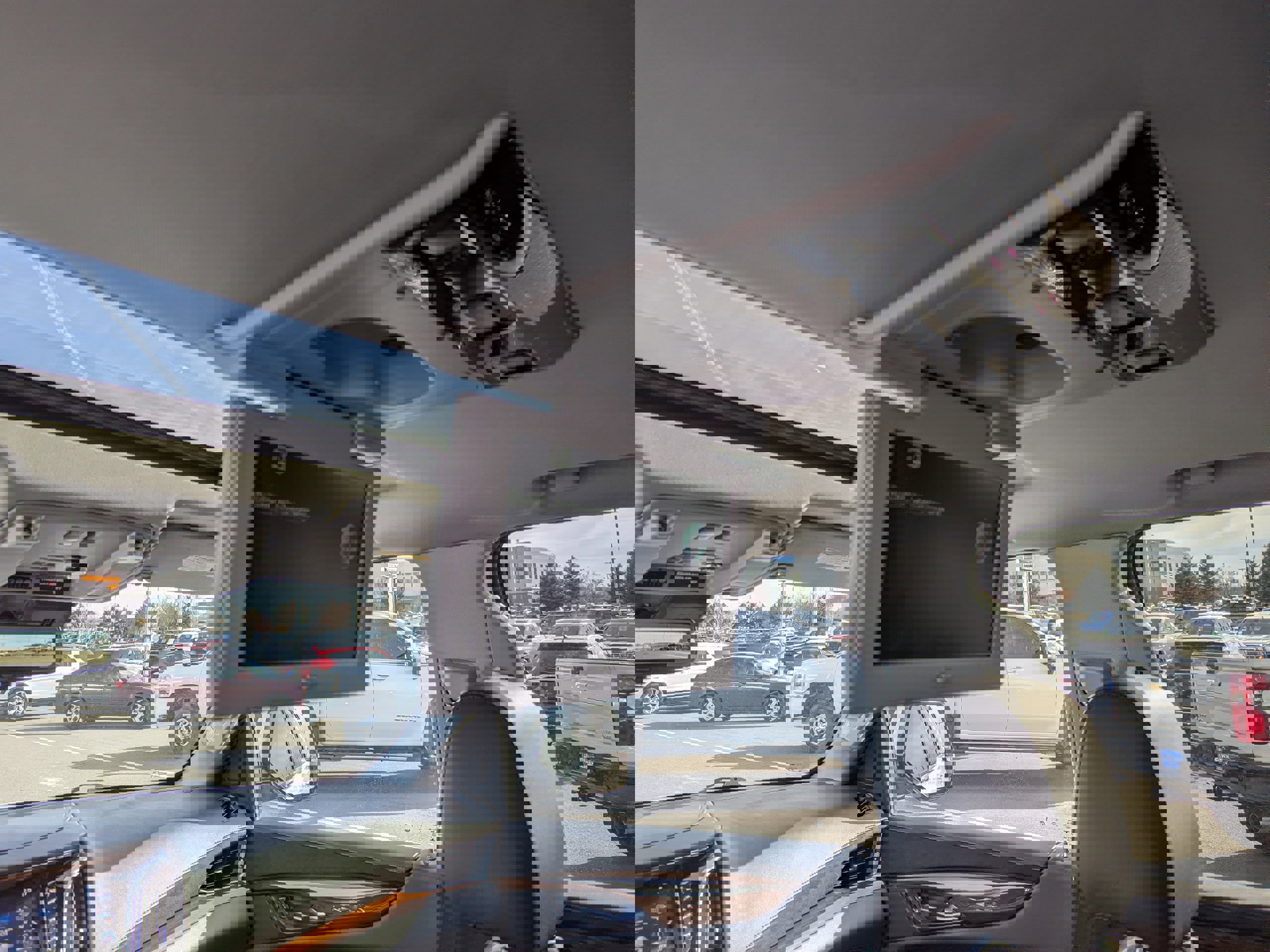 Used 2020 Cadillac Escalade Premium Luxury image 33