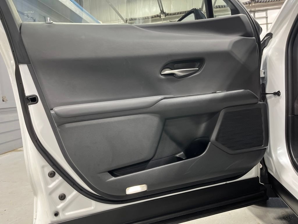 Used 2022 Lexus UX 250h w/ Premium Package AWD/4WD image 10