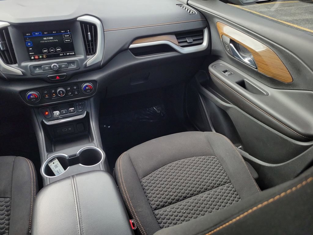 Used 2019 GMC Terrain SLE w/ Driver Convenience Package image 16