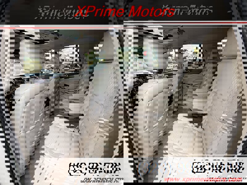 Used 2015 GMC Yukon Denali w/ Premium Package image 30