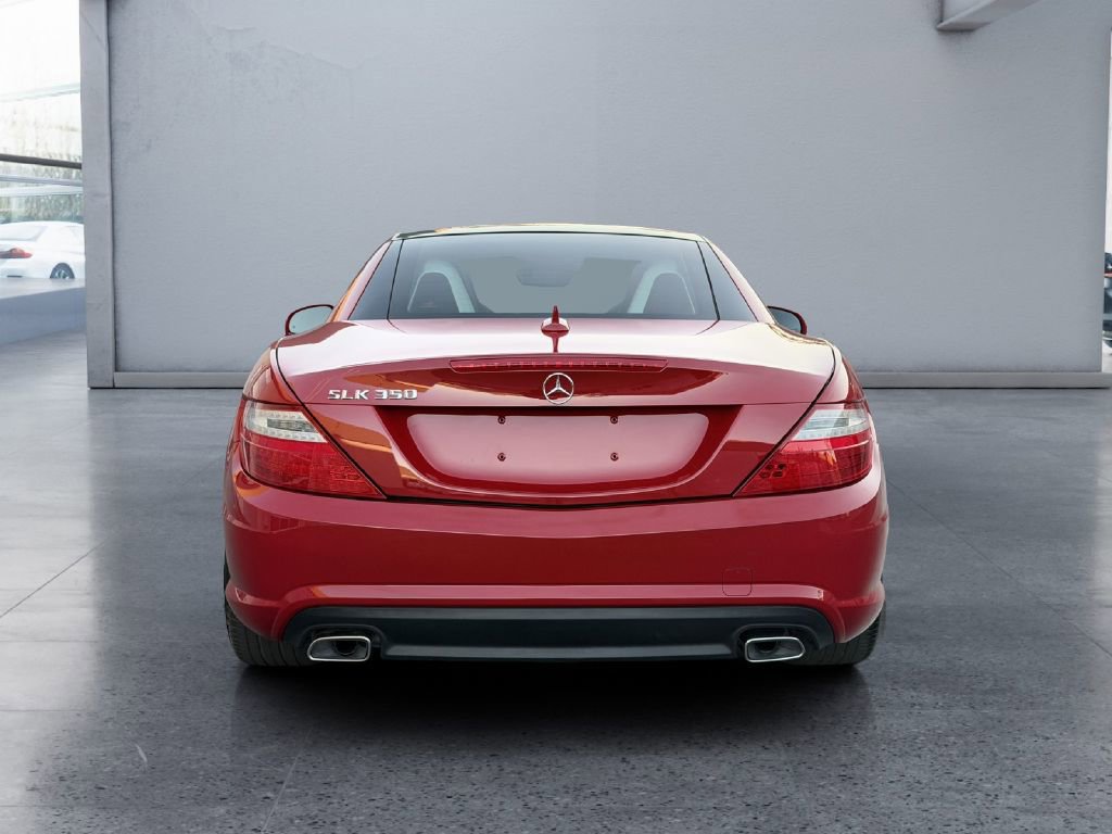 Used 2015 Mercedes-Benz SLK 350 image 4