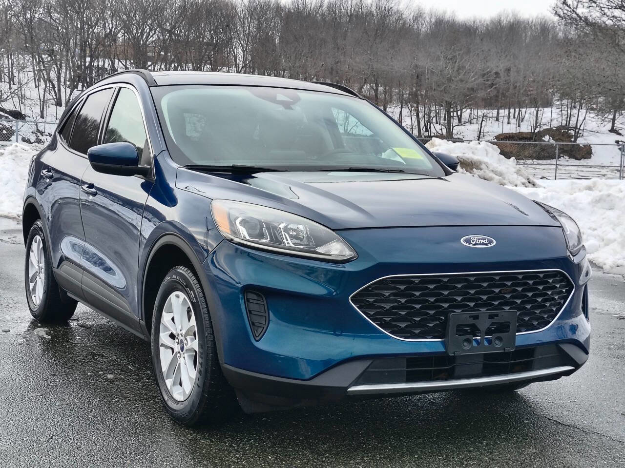 Used 2020 Ford Escape SE