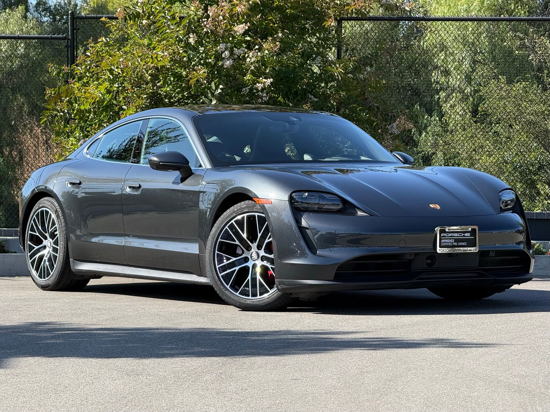 Certified 2024 Porsche Taycan 4S AWD/4WD image 9
