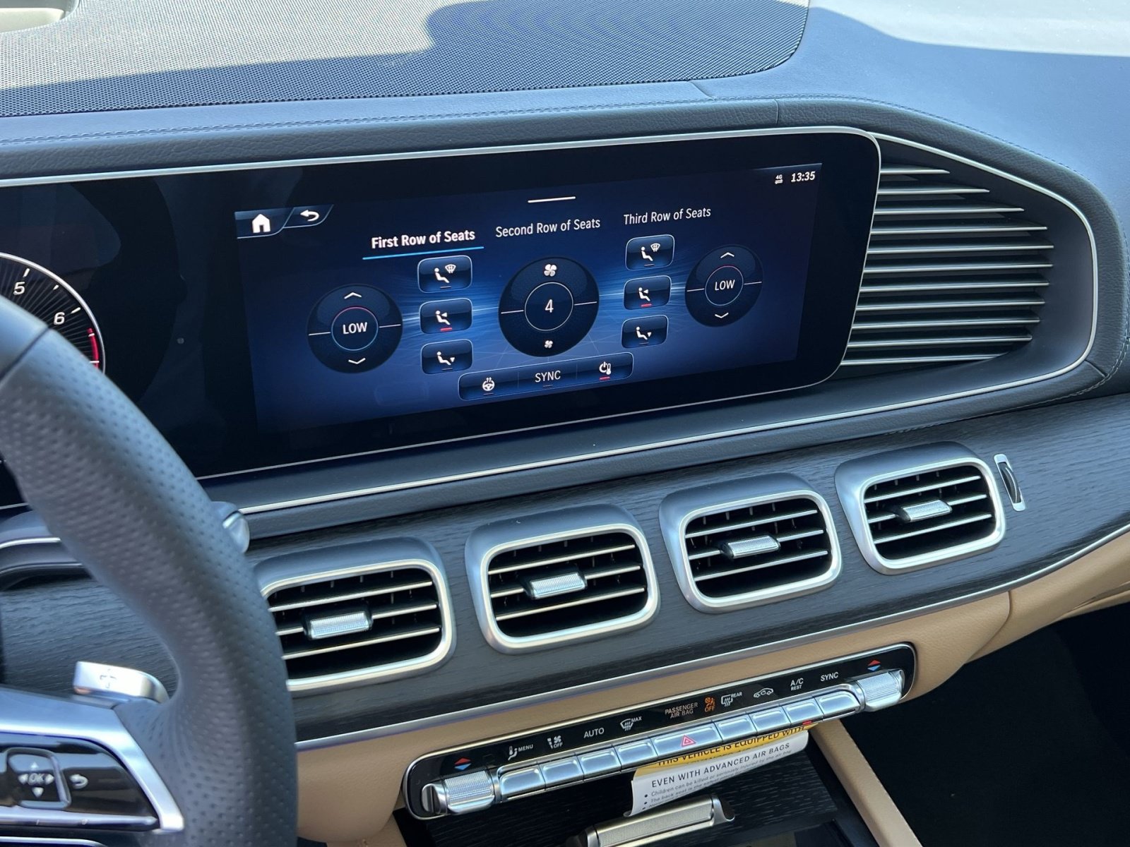 New 2026 Mercedes-Benz GLS 450 4MATIC image 19