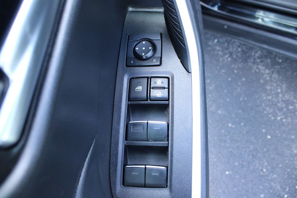 Used 2023 Toyota RAV4 XLE AWD/4WD image 25