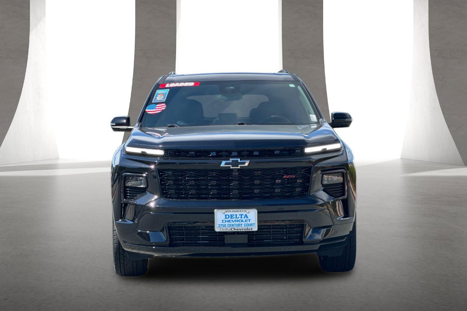 Used 2026 Chevrolet Traverse RS FWD image 9