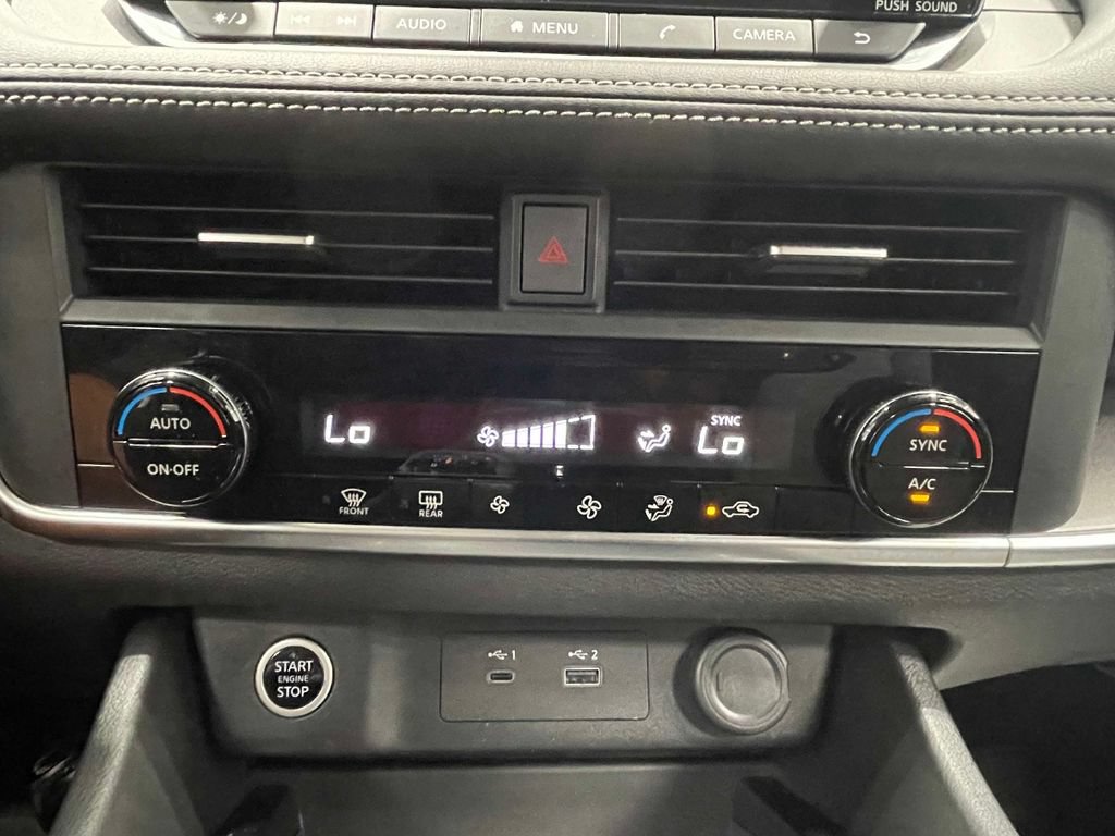 Used 2023 Nissan Rogue SV AWD/4WD image 28