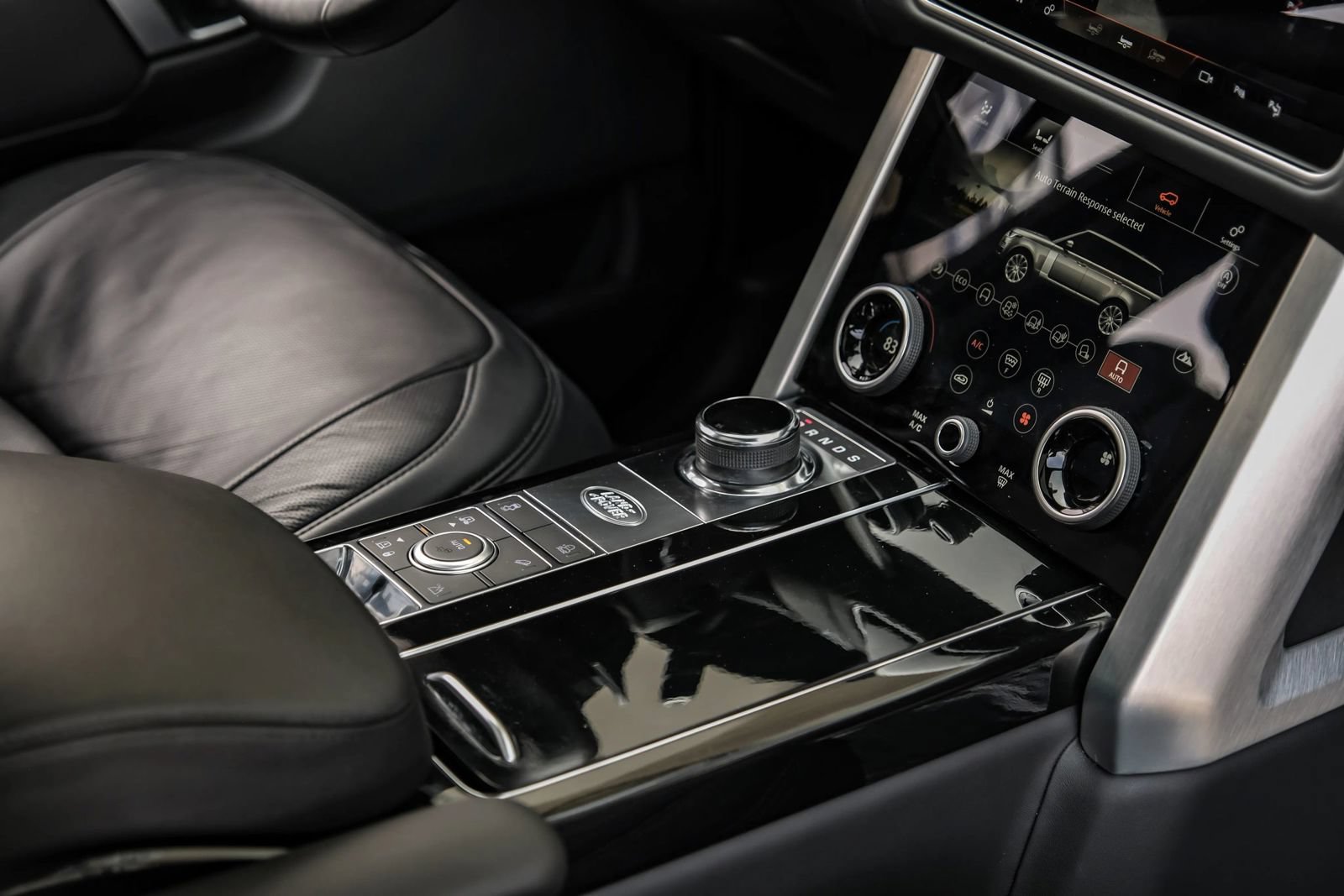 Used 2018 Land Rover Range Rover Autobiography AWD/4WD image 24