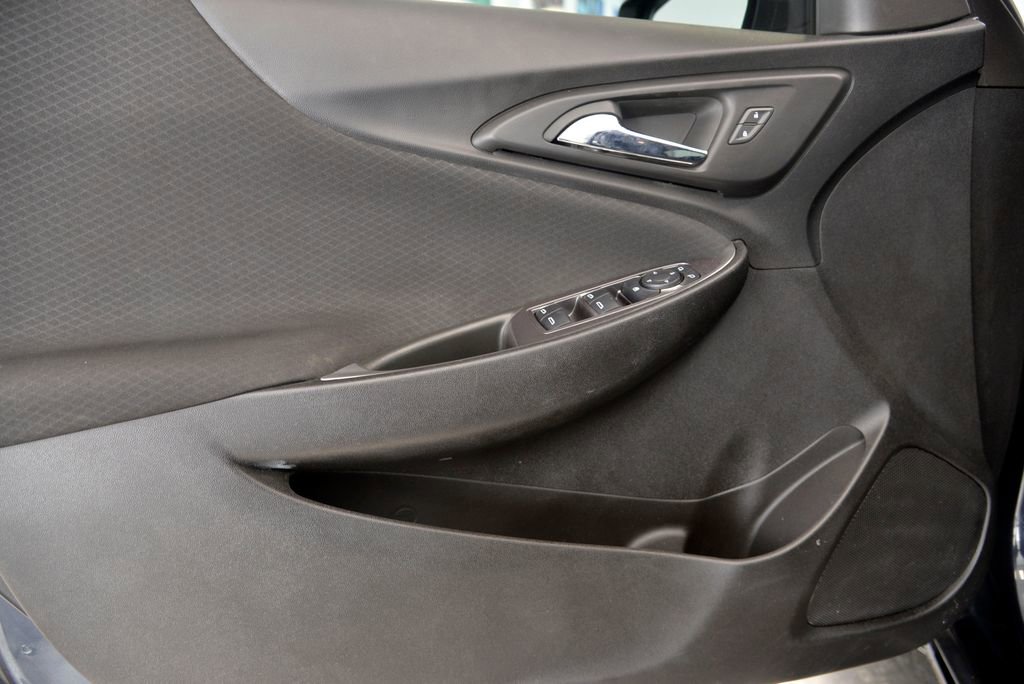 Used 2022 Chevrolet Malibu RS image 14