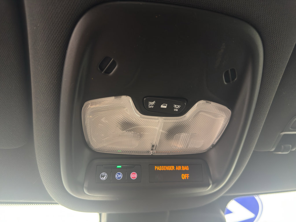 Used 2023 Chevrolet TrailBlazer RS w/ Convenience Package image 28