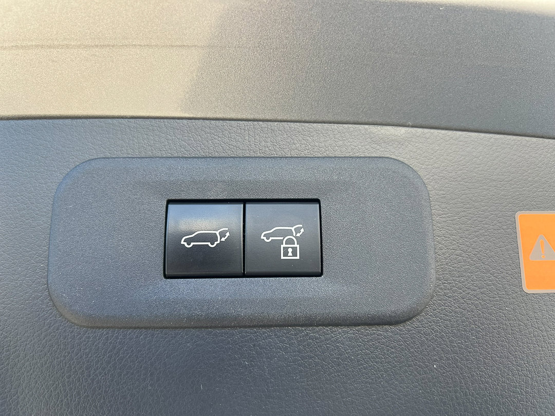 Used 2024 Lexus NX 300h AWD w/ Luxury Package image 7