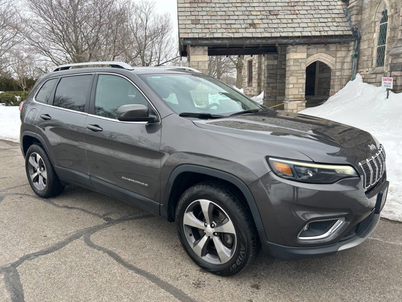 Used 2019 Jeep Cherokee Limited image 5